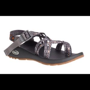 Chaco sandal in 10 wide!